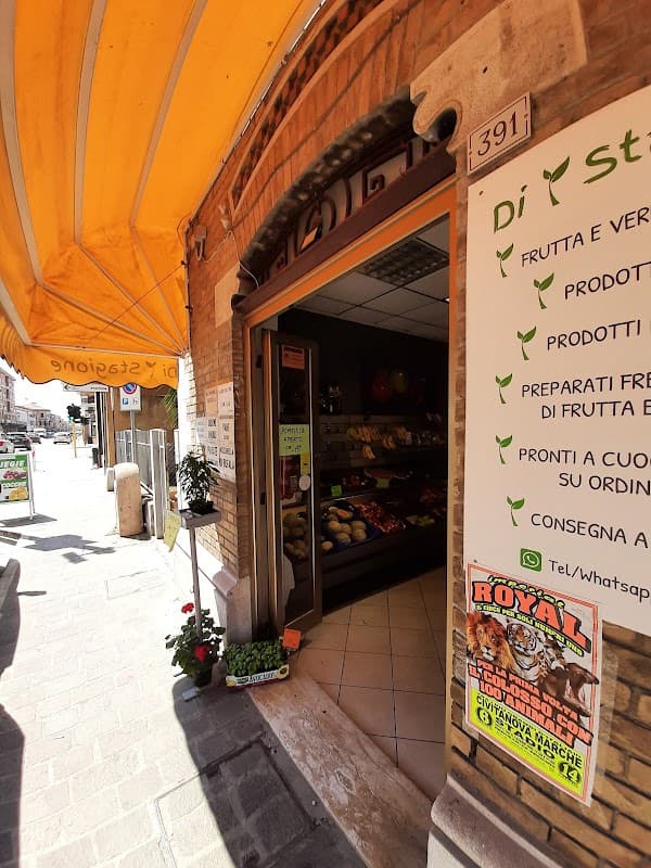 Immagine di Di Stagione Frutta e Verdura a Porto Sant'Elpidio, Marche