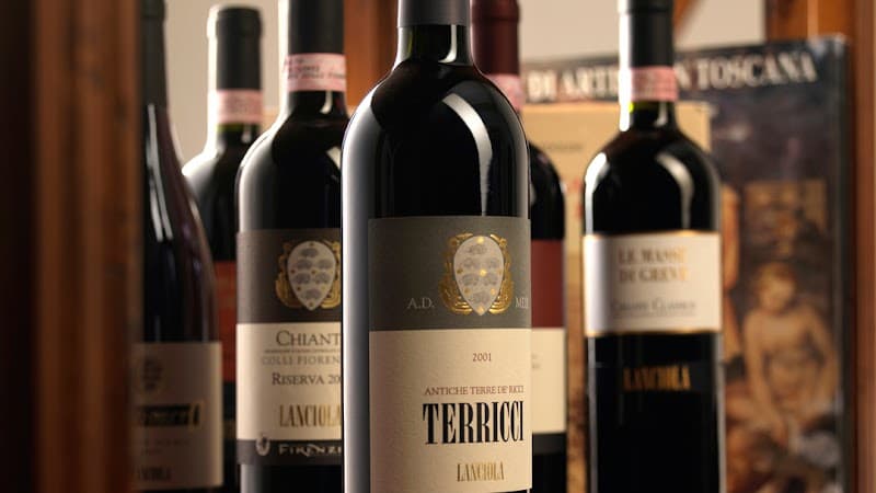 LANCIOLA - PRODUZIONE VINO & OLIO - AGRITURISMO - RISTORANTE