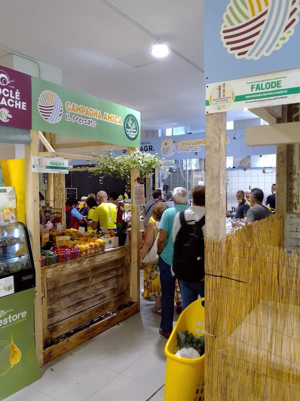 Immagine di Mercato Coldiretti Campagna Amica San Paolo Fuorigrotta a Napoli, Campania