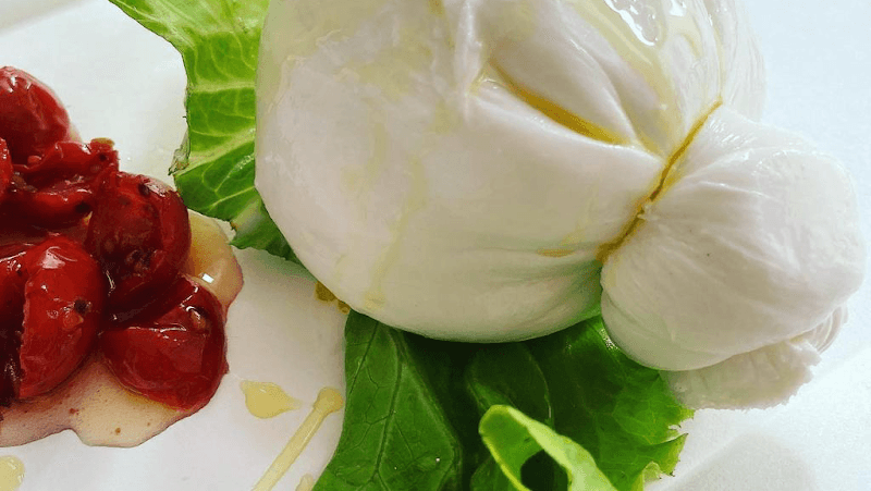 Immagine di Fattoria Maccazzola Caseificio a Settimo Milanese, Lombardia