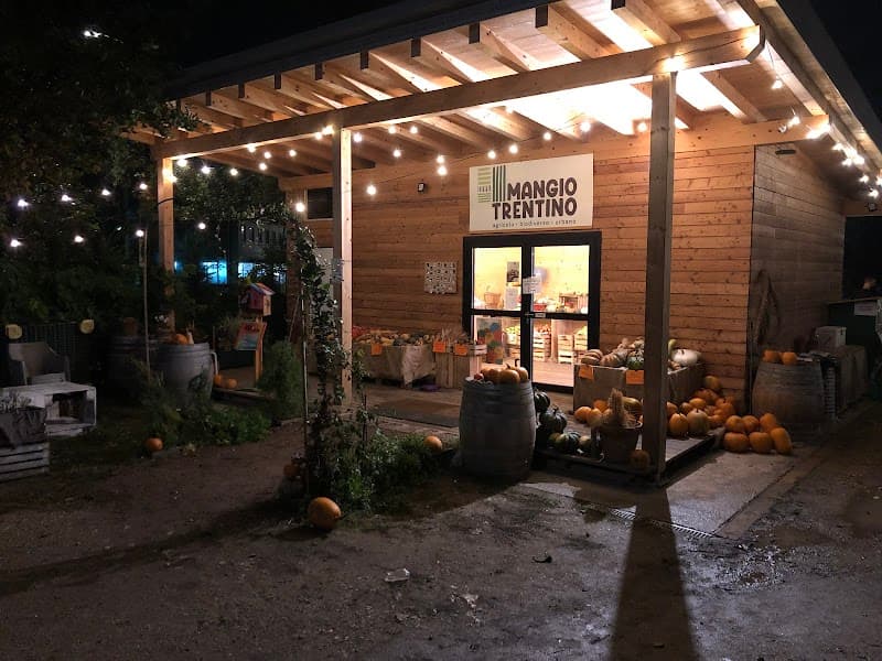 Immagine di MANGIOTRENTINO a Rovereto, Trentino-Alto Adige