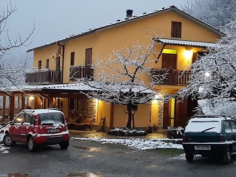 Immagine di BioAgriturismo La Garavina di Tufaro Luca a Terranova di Pollino, Basilicata