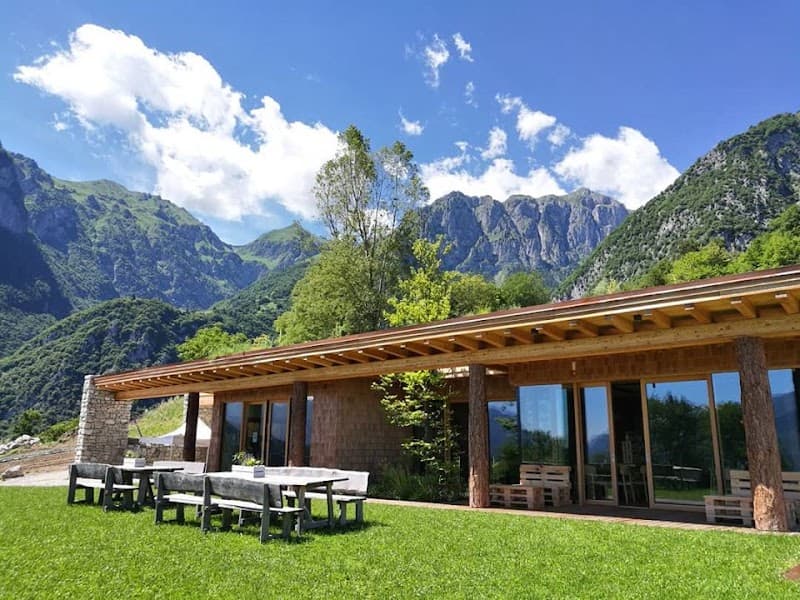 Immagine di Azienda Agricola & Agriturismo Il Ritorno - Attività Didattiche - Agrisnack - Infusi Confetture a San Lorenzo in Banale, Trentino-Alto Adige