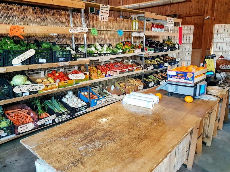 Immagine di Vendita Frutta Martelli Francesco a Villa Rizzi, Emilia-Romagna