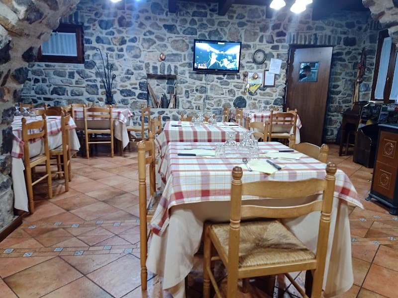 Immagine di Masseria Campolerose a Viggianello nel PARCO NAZIONALE POLLINO - Prodotti TIPICI Lucani - CUCINA casalinga Lucana a Castelluccio Inferiore, Basilicata