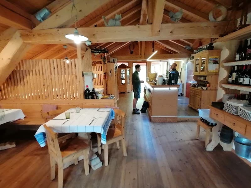 Immagine di Agritur Ciasa dò Parè • Azienda agricola, appartamenti, fattoria didattica, osteria contadina a Soraga di Fassa, Trentino-Alto Adige