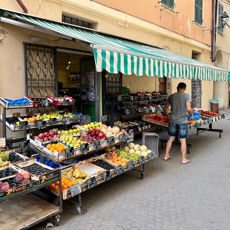 Immagine di Venturini Frutta e verdura a Sanremo, Liguria