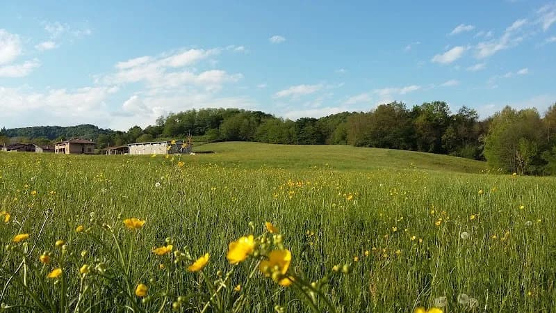 Immagine di Società Agricola Latte e Terra a La Valletta Brianza, Lombardia